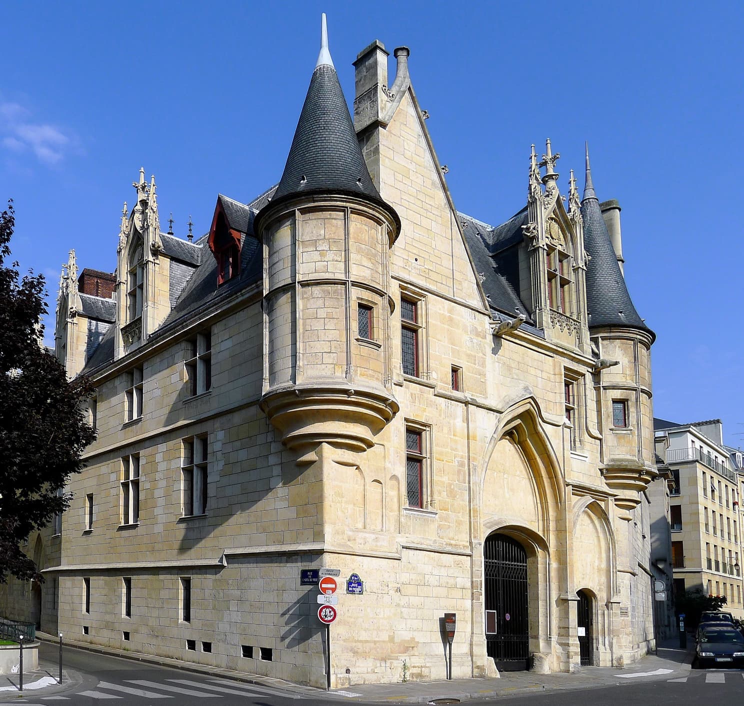 Bibliothèque Forney