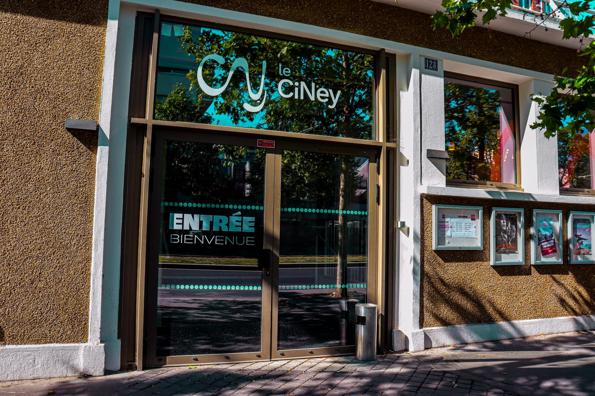 Le CiNey