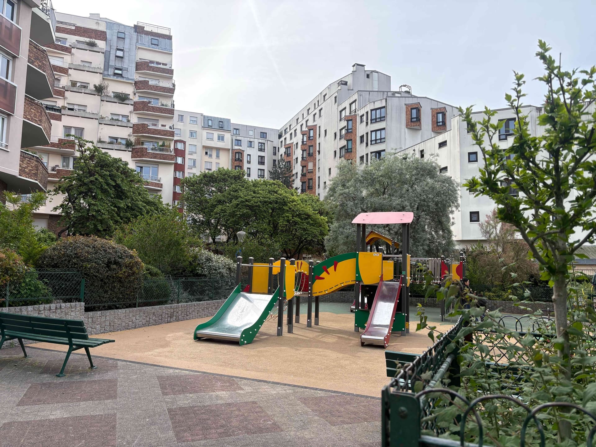Square Amadou Hampâté-Bâ
