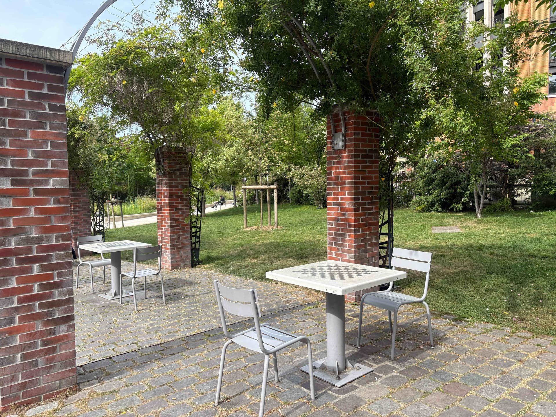 Square Alban Satragne
